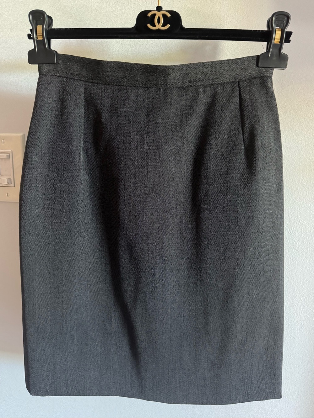 Vintage Giorgio Armani Made in Italy, Office Chic Grey Pencil Skirt XS - Small